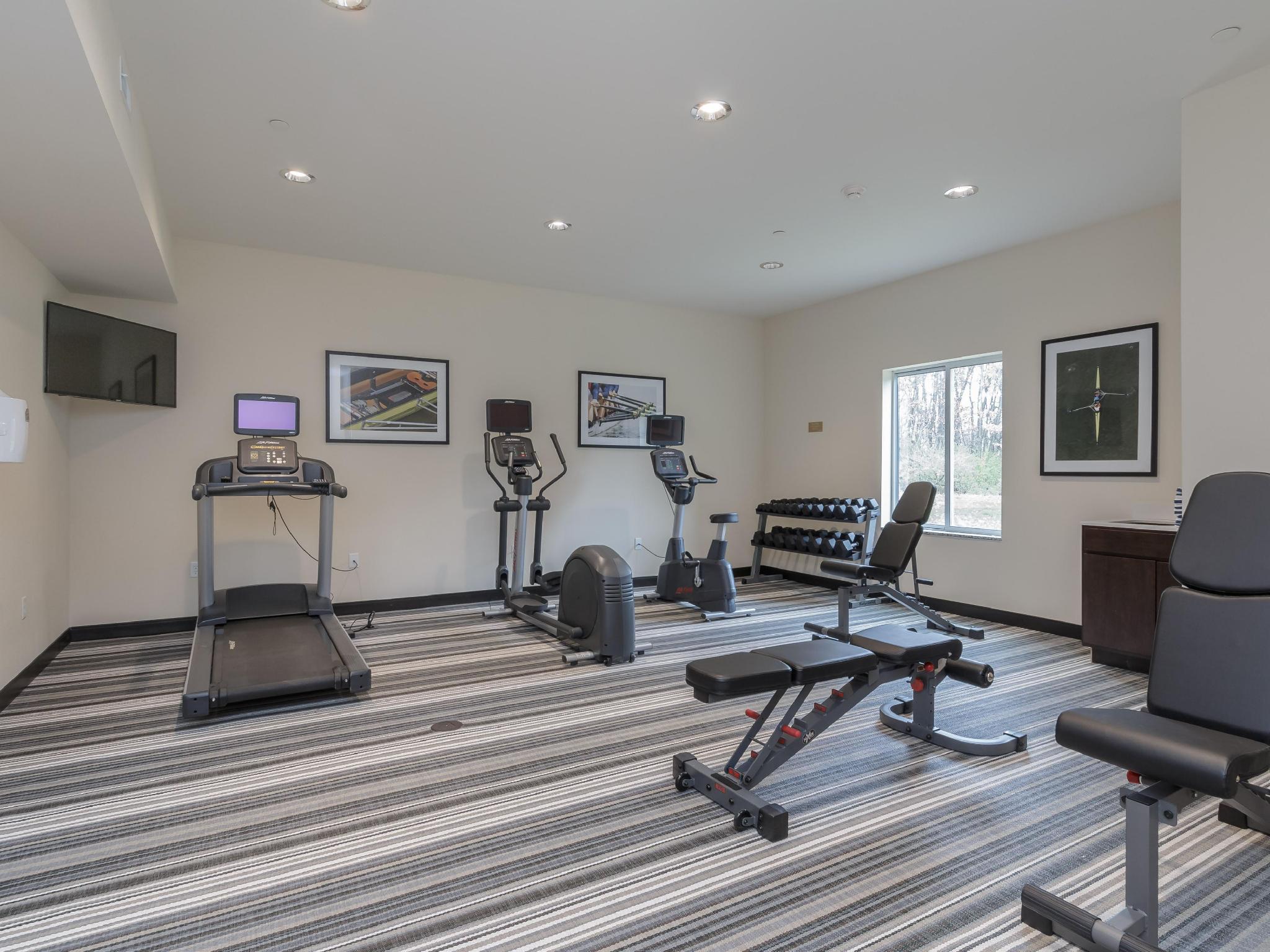 Candlewood By Ihg Hotel Mishawaka