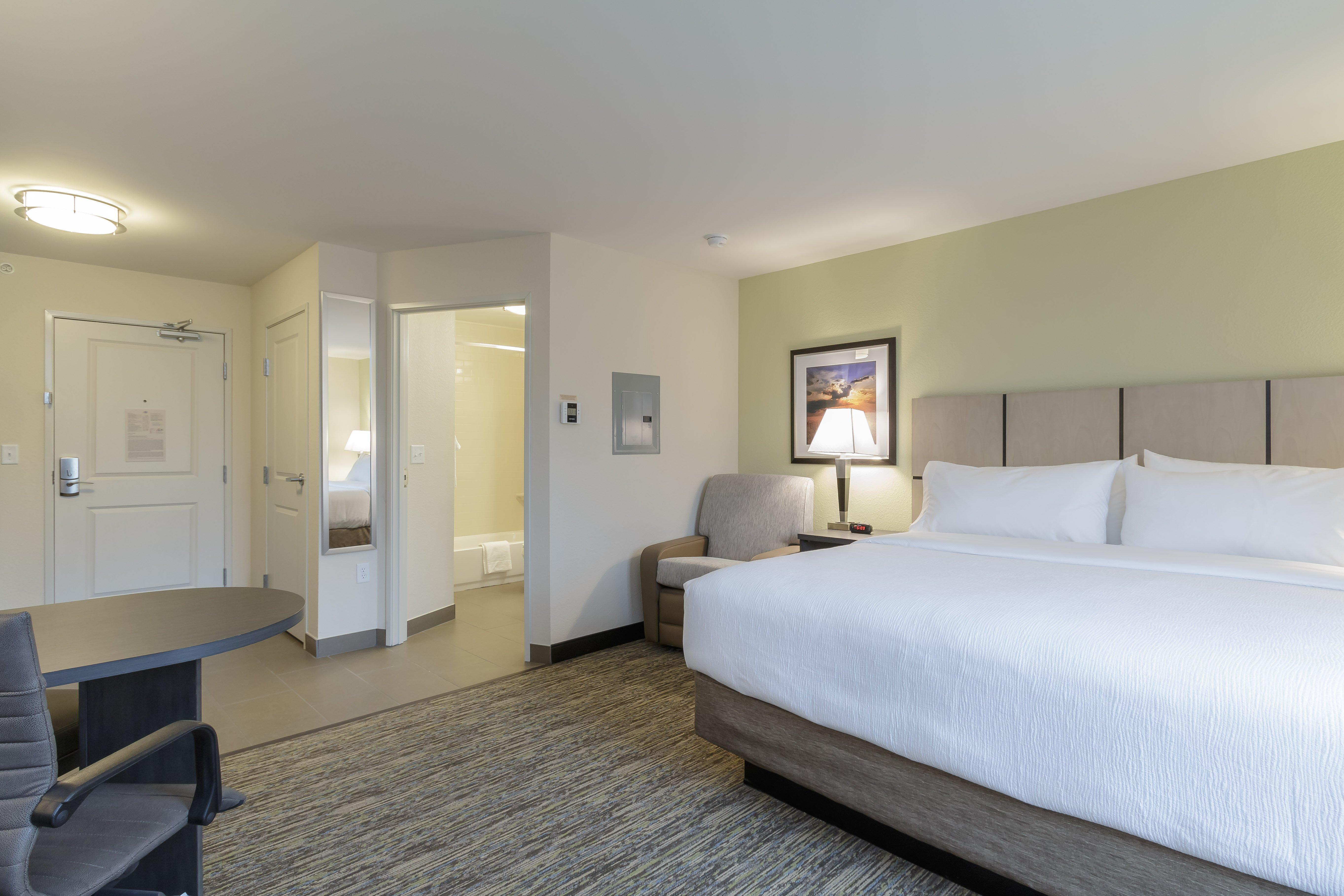 Hotel Candlewood By Ihg 3*