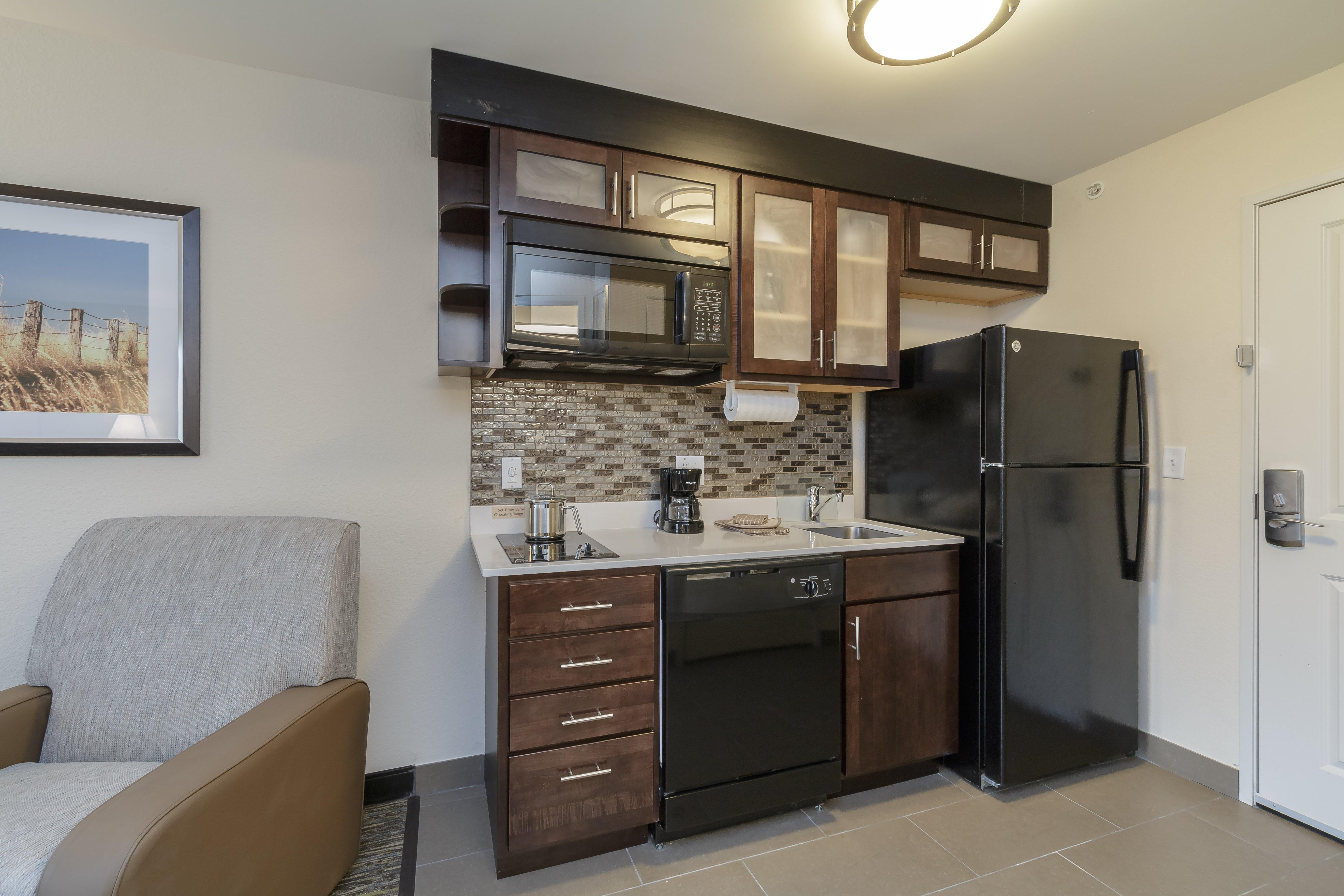 Candlewood By Ihg Hotel