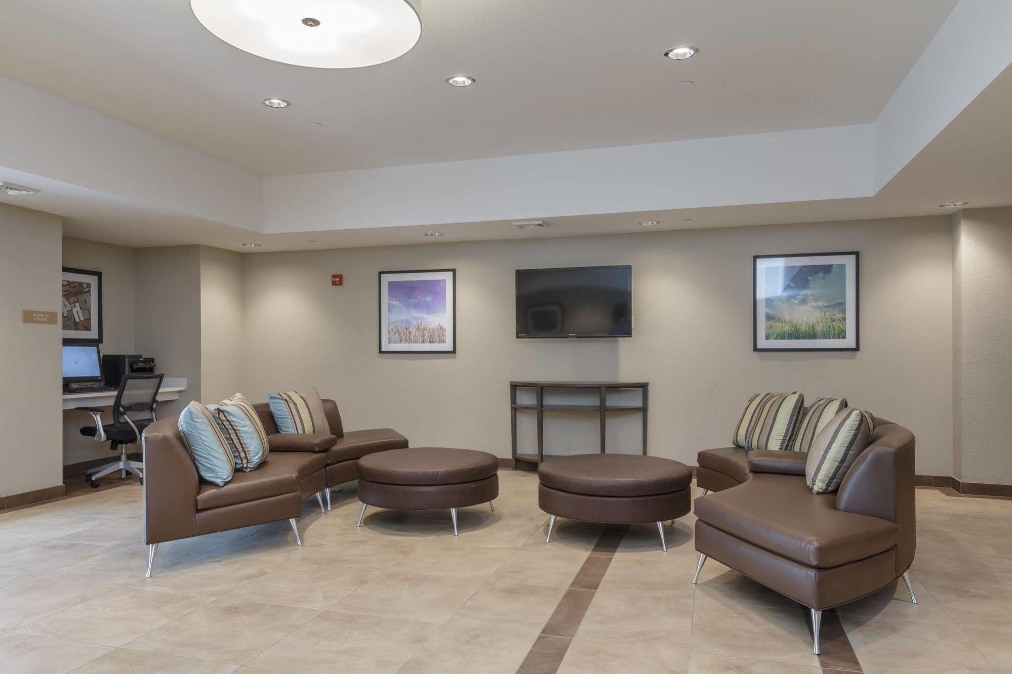 Candlewood By Ihg Hotel 3*